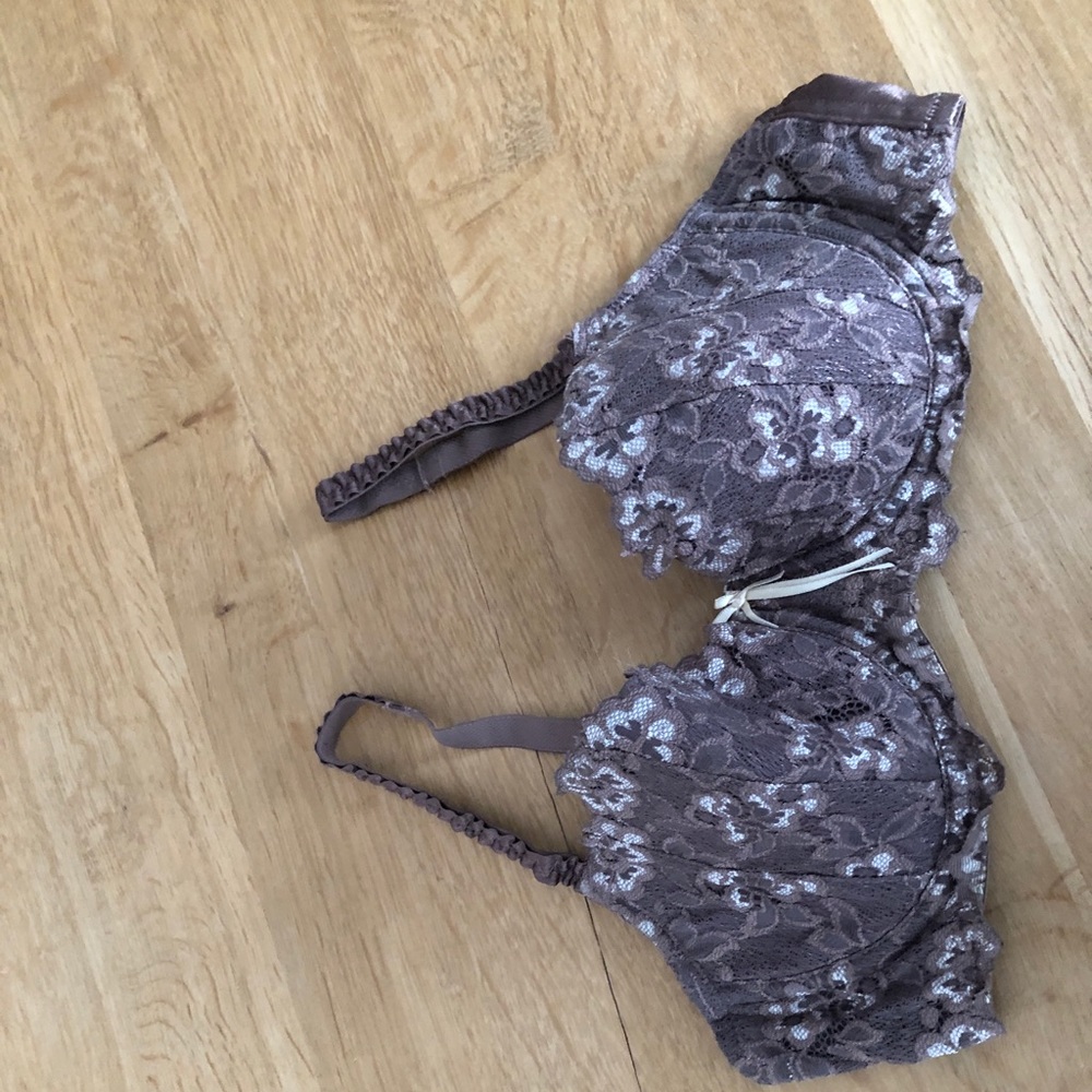 Wonderbra 34c brown lace